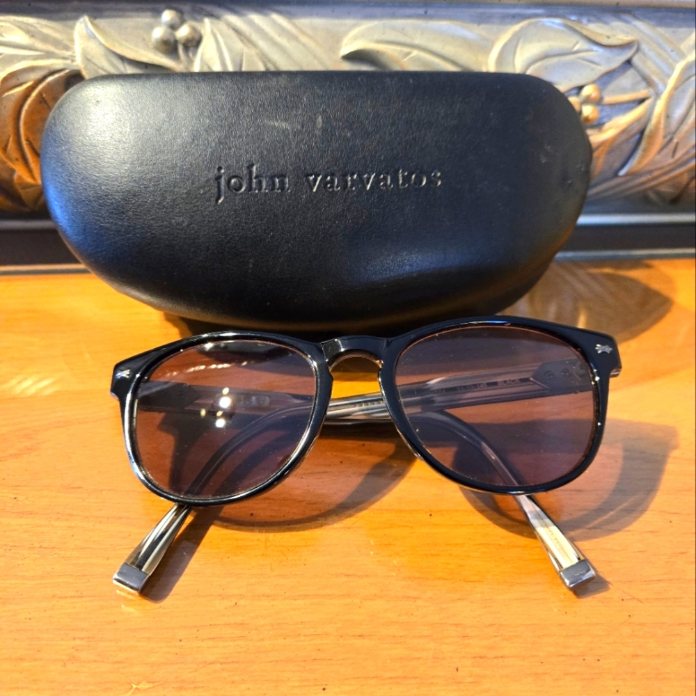 John Varvatos V774 sunglasses